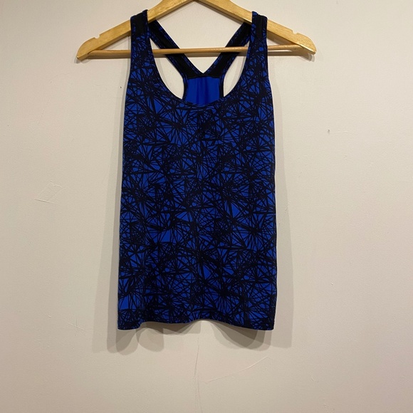 **$5 SALE** Champion Blue and Black Patterned Activewear Tank Top - Picture 1 of 2